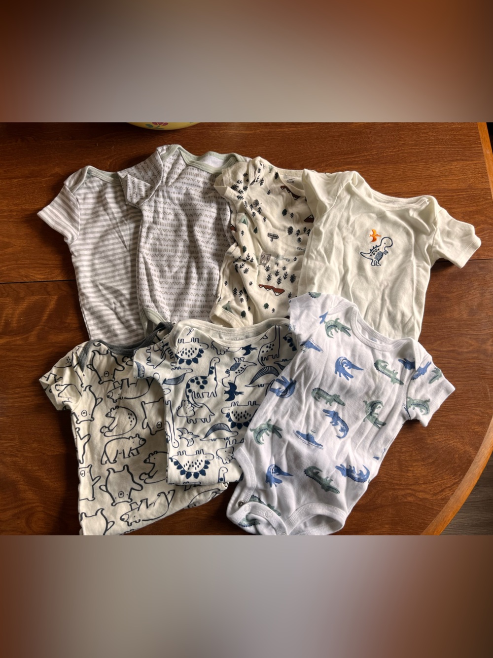 Kirkland Signature Baby Short-Sleeve Pajama Bodysuits - White & Blue Dino Prints